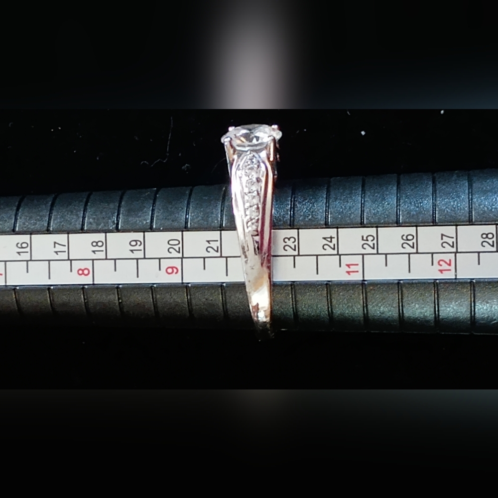 Silver Round Diamonique Solitaire Ring With Side Stones. 10 - Picture 4 of 4